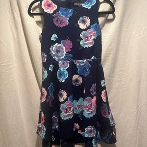 ***Pristine Floral girls size 14 dress